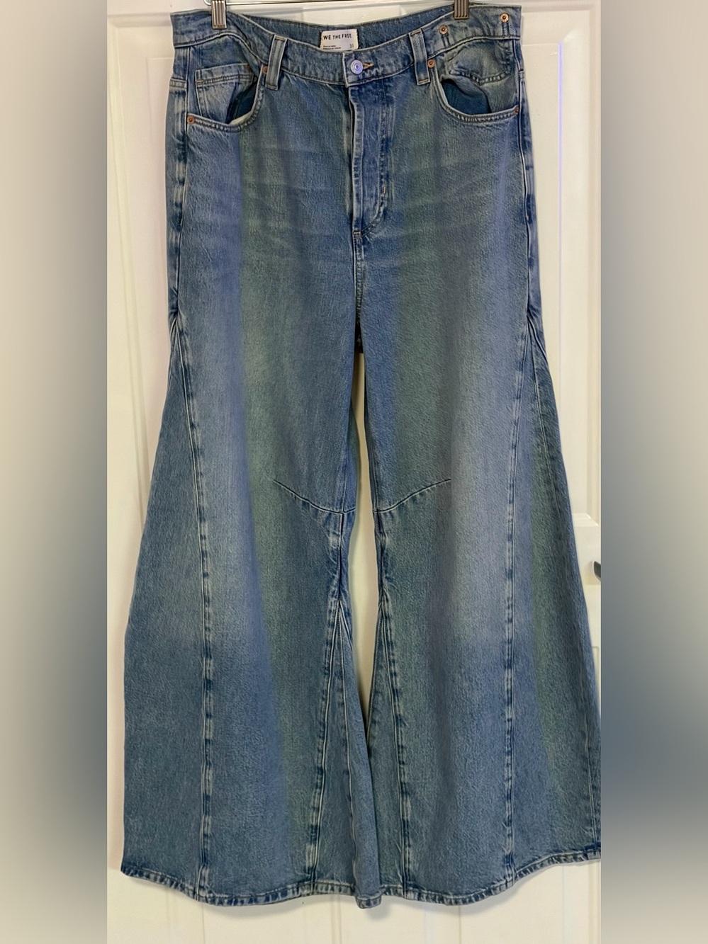 We The Free Wide Leg Jeans in Blue Waist 31